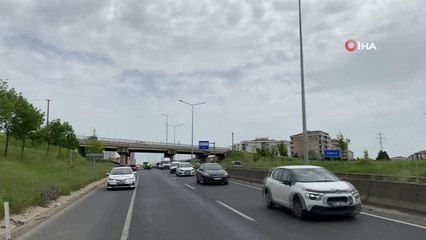 Takla atan araçtan yara almadan çıkan sürücü: "Her zaman için söylüyorum, emniyet kemeri hayat kurtarır"