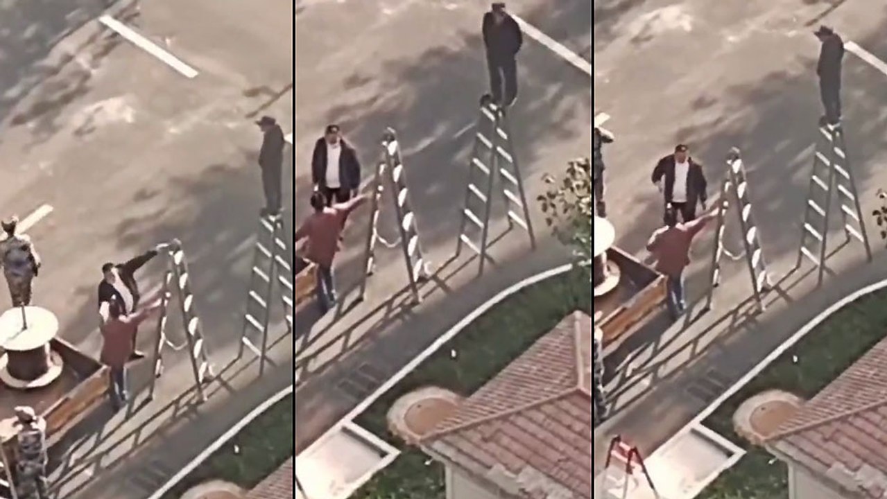 Un homme sur une échelle