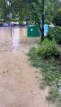 Alluvione Emilia-Romagna, strade allagate e auto sommerse a San Lazzaro di Savena