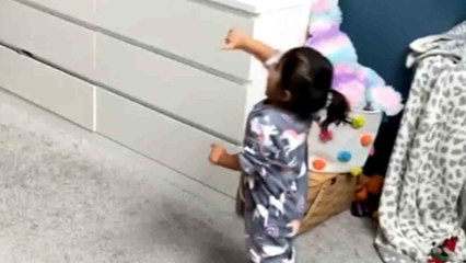 Daddy and daughter's adorable dance to 'All I Want For Christmas Is You'