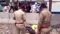 फिरोजाबाद: रेलवे स्टेशन के पास मिला अज्ञात व्यक्ति का शव, फैली सनसनी