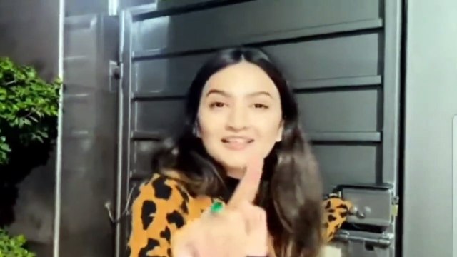 Iqra kanwal fiance face reveal in sistrology