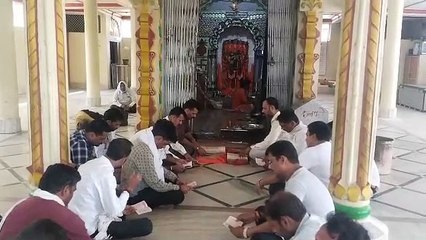 What happened that the employment assistants read Hanuman Chalisa