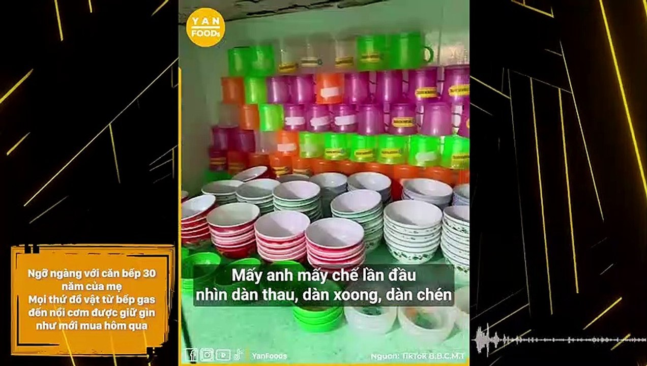 Ngỡ ngàng với căn bếp 30 năm của mẹ Mọi thứ đồ vật từ bếp gas đến nồi cơm được giữ gìn như mới mua hôm qua