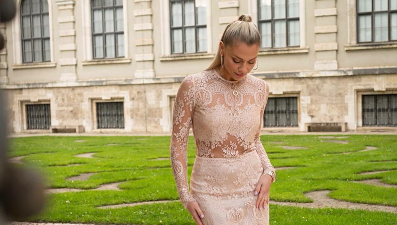 Valentina Pahde verwirrt mit weißem Spitzenkleid - „Brautkleid“