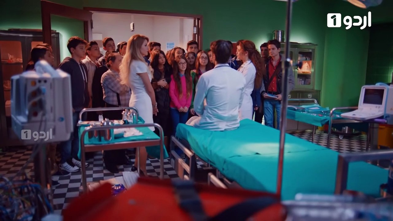Emergency Pyar - Episode 06 - Turkish Drama - Urdu1 TV - 22 November 2019