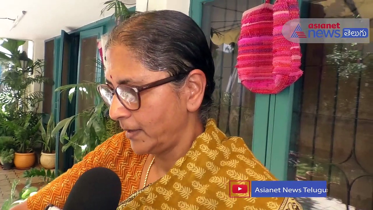 సేఫ్ గా ఆవకాయ.. ఫిదా అత్తగారూ ఎలా పెట్టారో చూడండి...