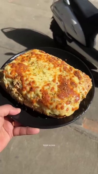 Cheese Suitcase Sandwich in Mumbai _ Indian Street Food