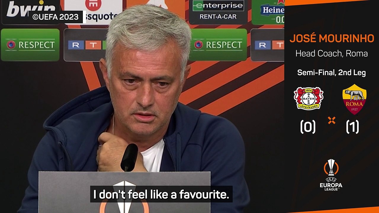 Mourinho rubbishes Roma favourites talk