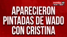 Tras la carta de Cristina, aparecieron pintadas de Wado en el conourbano