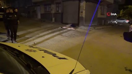 Boşanma aşamasındaki karısını sokak ortasında öldürdü