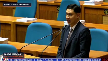 Video herunterladen: 'Di ba nakakahiya?' Near empty House plenary during Marcos pet bill deliberation upsets lawmaker