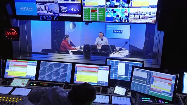 Économie : face à une inflation élevée, les entreprises augmentent les salaires des employés