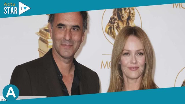 « Un bonbon d'enfance » : la surprenante déclaration de Samuel Benchetrit à Vanessa Paradis