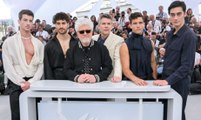 Los nuevos 'chicos Almodóvar' revolucionan Cannes con 'Extraña forma de vida'