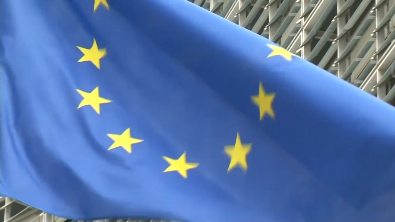 EU "대한항공·아시아나 합병 시 경쟁제한 우려"...심사보고서 발송 / YTN