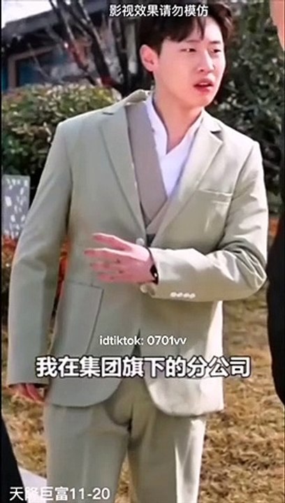 Review phim: Bầu Trời Giàu Có, Chàng trai tốt bụng và ông lão đại gia 100 tỷ phần 7