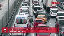 İstanbul’da sağanak yağış! Trafik durma noktasına geldi
