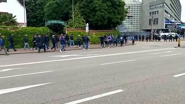Basilea-Fiorentina, i primi tifosi arrivano allo stadio