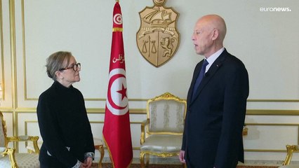 إطلاق سراح طالبين تونسيين بعد احتجازهما بسبب أغنية ساخرة تنتقد سلوك الشرطة