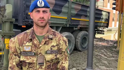 Alluvione Emilia Romagna, il racconto del militare: "Così ho salvato mamma e figlia" - Video