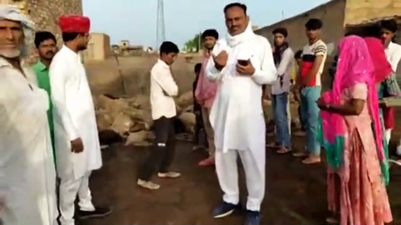 तेज अंधड़ व आकाशीय बिजली की चपेट में आने से 59 भेड़ें व 6 बकरियों की मौत