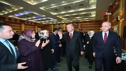 Cumhurbaşkanı Erdoğan, İstanbul İl Başkanlığındaki toplantıya katıldı
