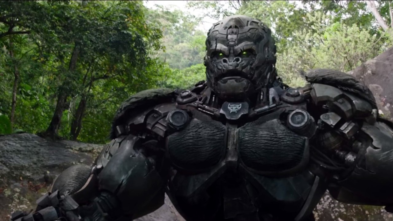 Transformers: Rise of the Beasts - In diesem Filmclip treffen Autobots und Tier-Robos aufeinander