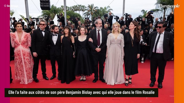 Cannes 2023 : Benjamin Biolay et sa fille Anna, son portrait craché, glamour et complices face à Iris Mittenaere resplendissante