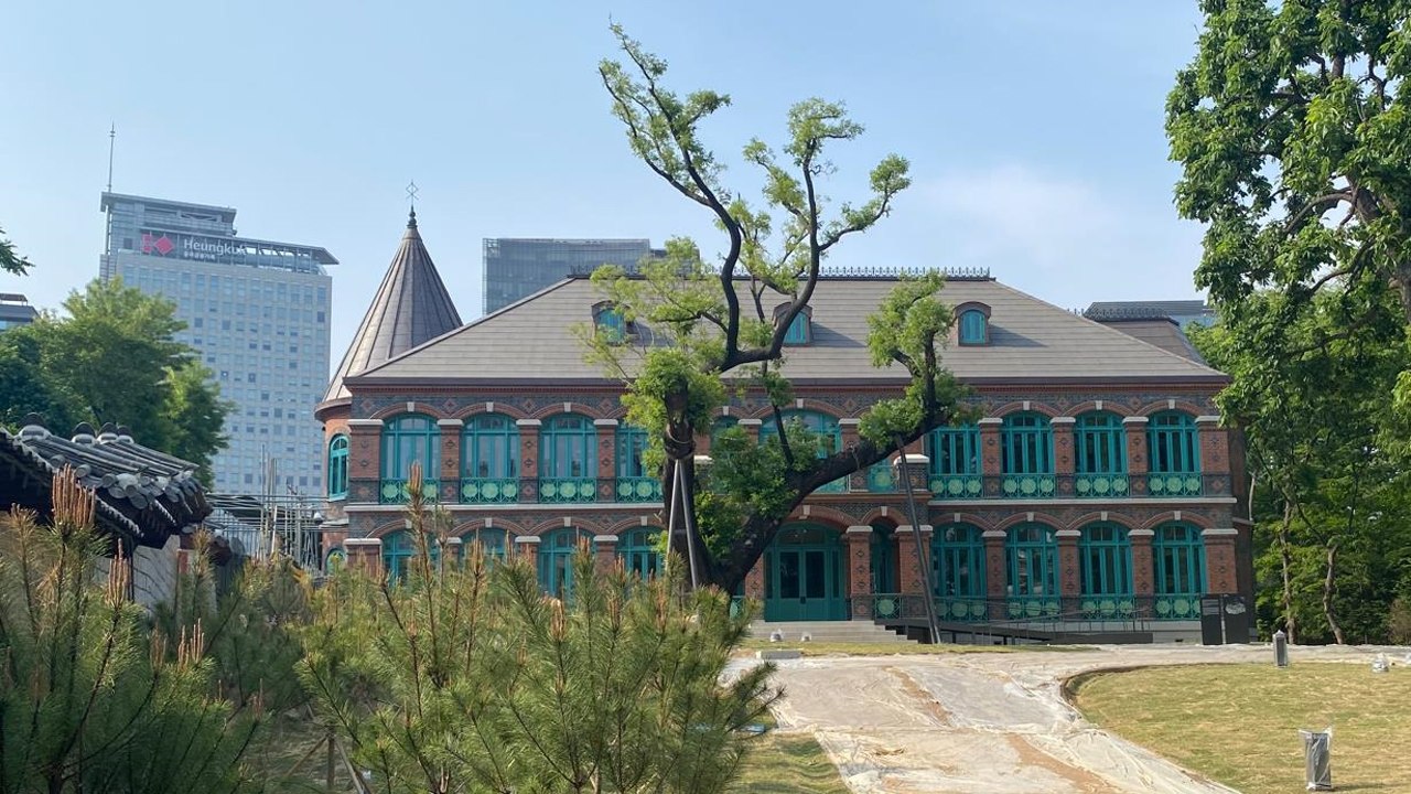 '대한제국 영빈관' 덕수궁 돈덕전 9월 개관...이달 22일 현판식 / YTN