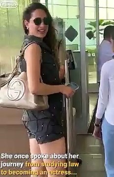 Alia gets a kiss from Rekha❤️ RARE and glam af glimpses as Alia Bhatt and Rekha bumped