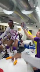 Fiorentina in finale, esplode la festa negli spogliatoi