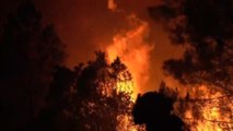 El fuego de las Hurdes está fuera de control por culpa del viento