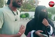 Video: AMU कैंपस में हिन्दू लड़की के बुर्का पहनने पर भड़के छात्र, लड़की ने बताई वजह