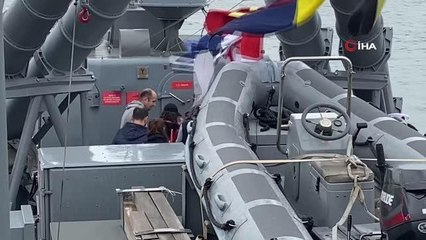 TCG Gurbet Hücumbotu Kocaeli'de vatandaşların ziyaretine açıldı