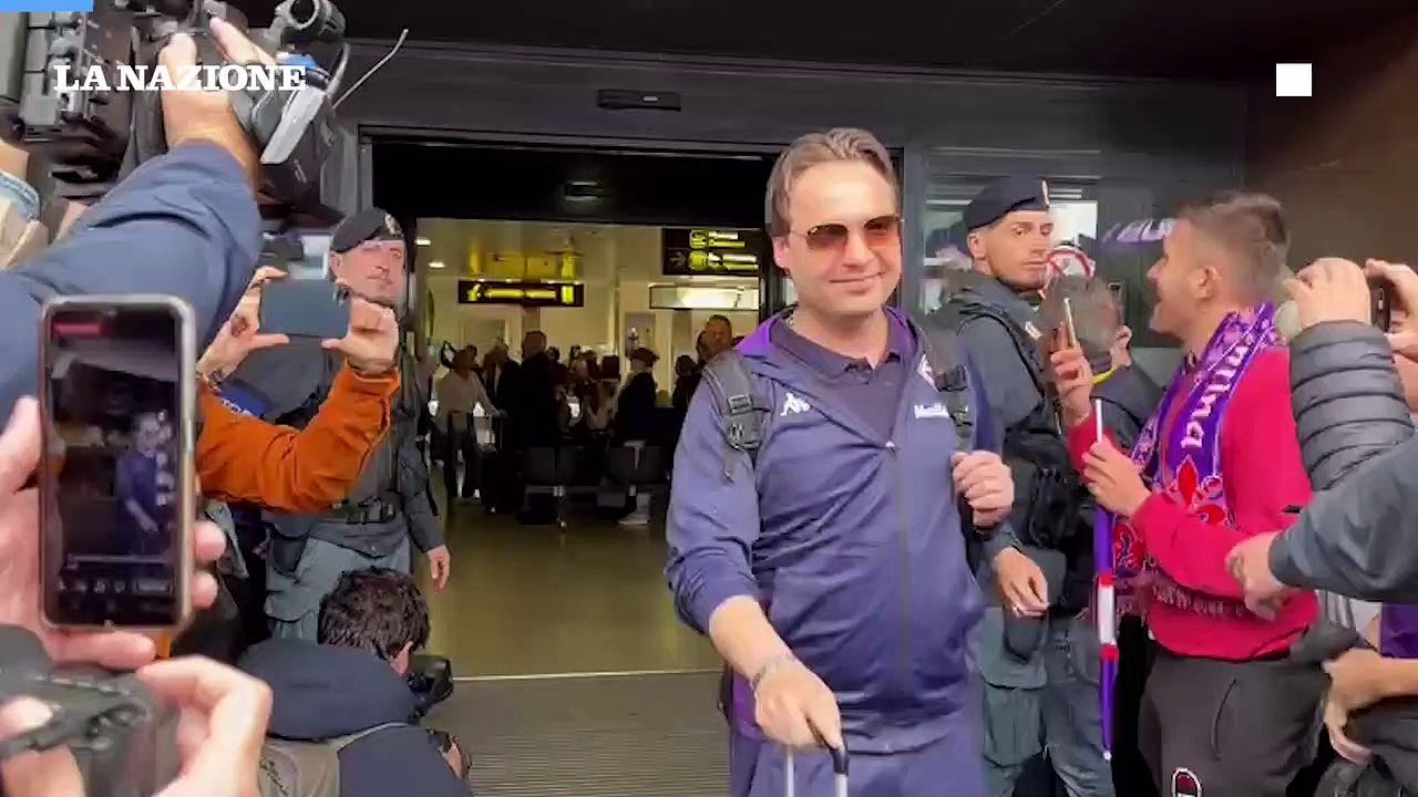 Fiorentina, la festa a Firenze per l'arrivo della squadra