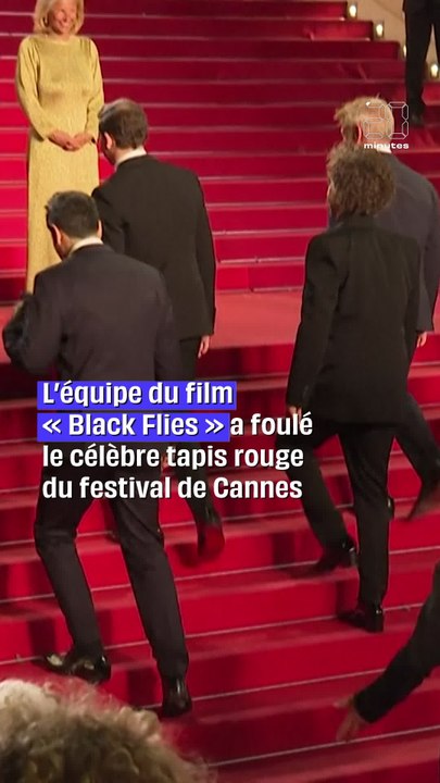 Festival de Cannes : l'acteur Sean Penn sur le tapis rouge avec l'équipe du film « Black Flies »