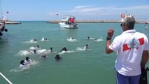 Side Su Altı Arama Kurtarma ekibi deniz üstünde Türk bayrağı açtı
