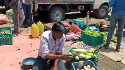 నిర్మల్: వ్యాపారస్తులకు ట్రాఫిక్ పోలీసుల హెచ్చరిక..!