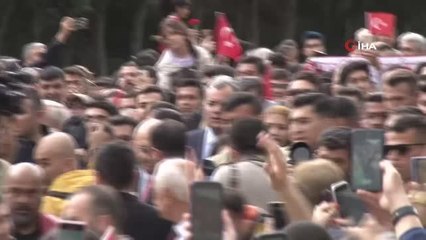 CHP lideri Kılıçdaroğlu, Anıtkabir'i ziyaret etti