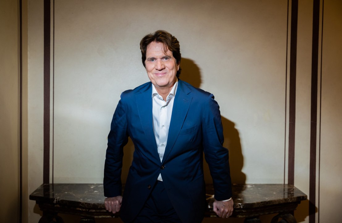 Rob Marshall hit out at the "archaic" backlash to Halle Bailey's casting in 'The Little Mermaid'