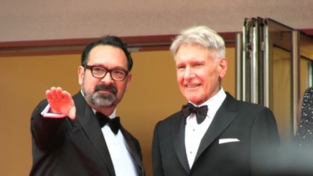 Harrison Ford, emocionado en Cannes, en la presentación de la película con la que se despide de Indiana Jones