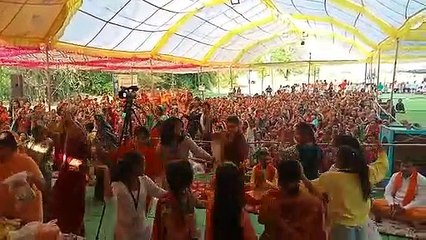 मां पूर्णा शिवमहापुराण में युवतियों ने किया सुंदर नृत्य