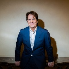 Rob Marshall hit out at the "archaic" backlash to Halle Bailey's casting in 'The Little Mermaid'