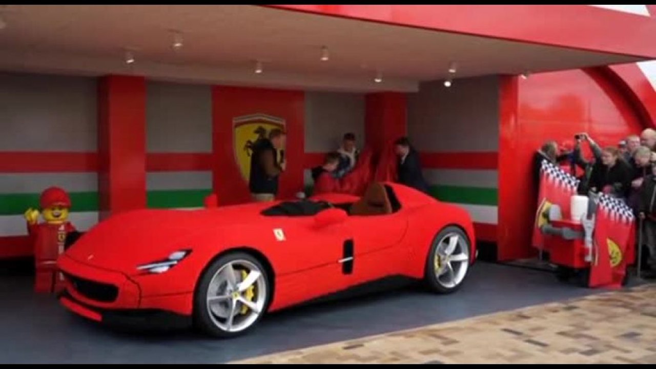 In Danimarca costruita una Ferrari Monza SP1 in mattonicini Lego