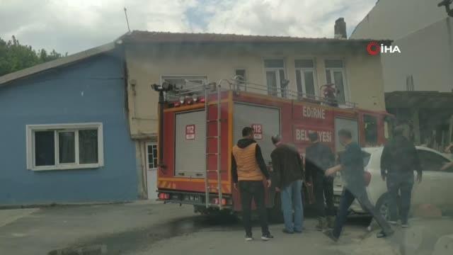 Edirne evi yanan kadın yaşadığı şoku dakikalarca atlatamadı
