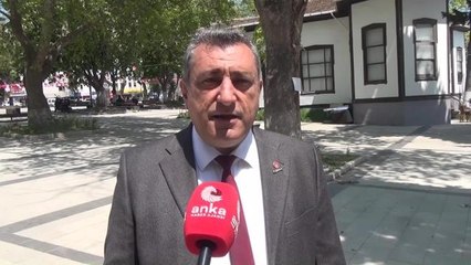 Birleşik Kamu-İş Konfederasyonu Sinop İl Başkanı Celal Şahbenderoğlu: "Ülkemiz beyin göçü yaşıyor"