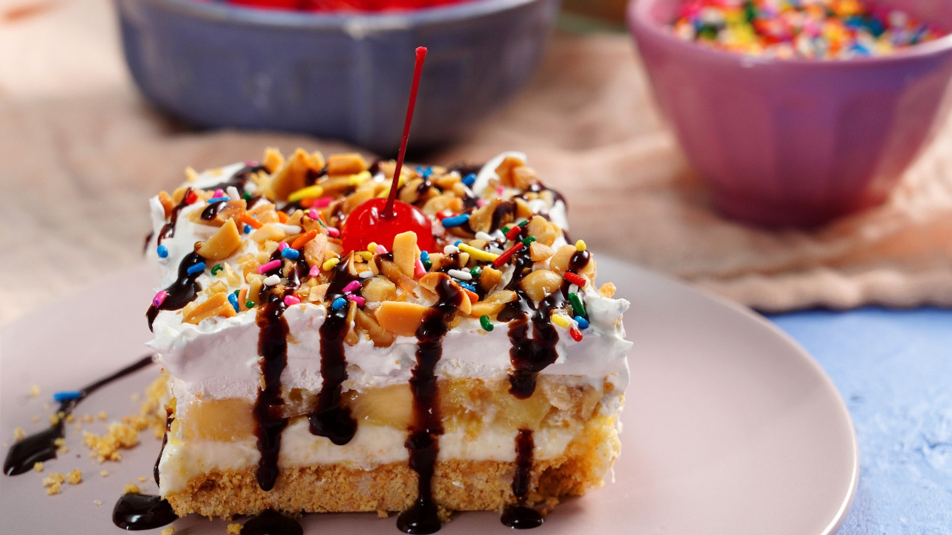 How to Make Southern Style Banana Split Cake
