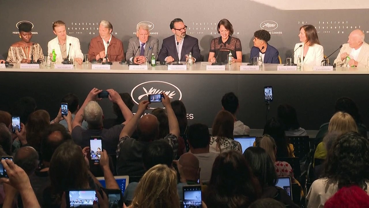 Harrison Ford se emociona en Cannes tras estreno de último Indiana Jones