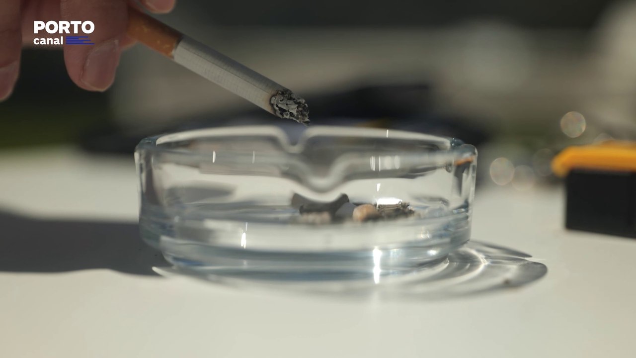 Há uma nova lei do tabaco. “Cerco” aos fumadores começa já em outubro